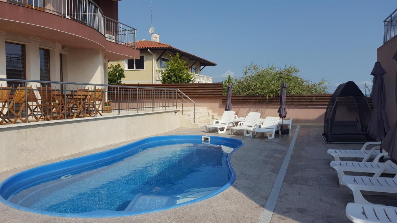 Sea & Hill Guest Houses Хотелски Тип Lozenets Exterior photo