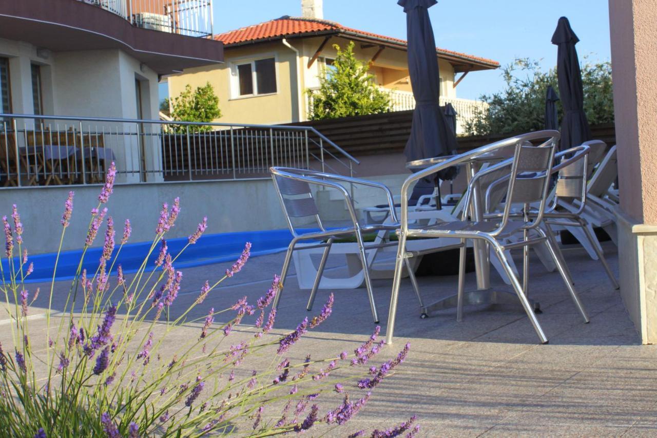 Sea & Hill Guest Houses Хотелски Тип Lozenets Exterior photo